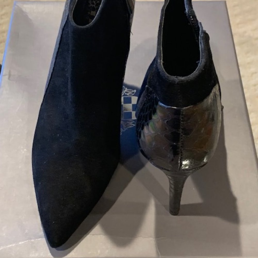 Black Suede & Leather Vince Camuto Dress Bootie--Size 6.5M